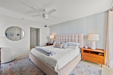 Condo in Aventura, Florida, 3 bedrooms  № 1415649 - photo 11