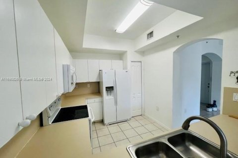 Condominio en venta en Miami, Florida, 3 dormitorios, 117.06 m2 № 1436949 - foto 5