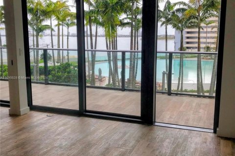 Condominio en venta en Miami, Florida, 2 dormitorios, 109.16 m2 № 1436950 - foto 10