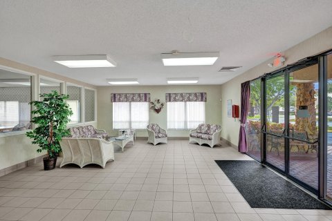 Copropriété à vendre à Tamarac, Floride: 2 chambres, 92.9 m2 № 1116599 - photo 22