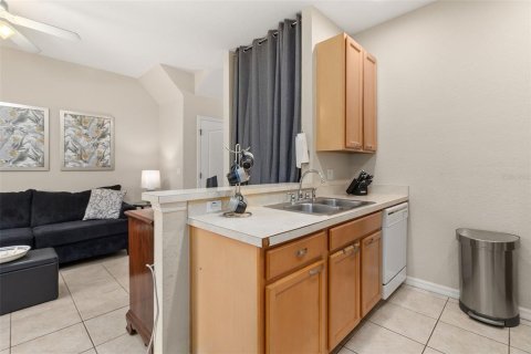 Townhouse in Kissimmee, Florida 4 bedrooms, 130.06 sq.m. № 1243847 - photo 22