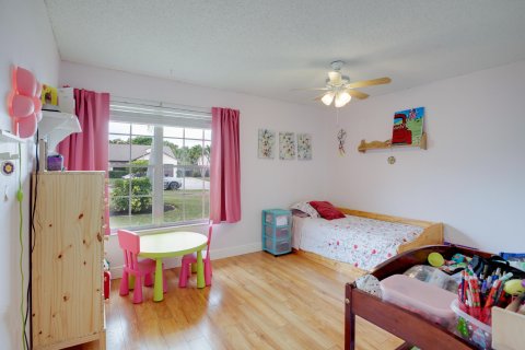 Casa en venta en Lake Worth, Florida, 4 dormitorios, 163.69 m2 № 1177395 - foto 19