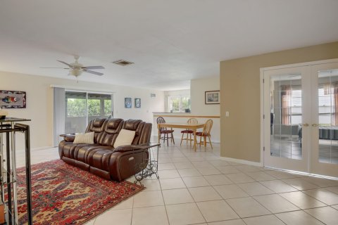 Villa ou maison à vendre à Lake Worth, Floride: 4 chambres, 163.69 m2 № 1177395 - photo 30