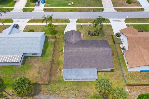 Villa ou maison à vendre à Lake Worth, Floride: 4 chambres, 163.69 m2 № 1177395 - photo 9