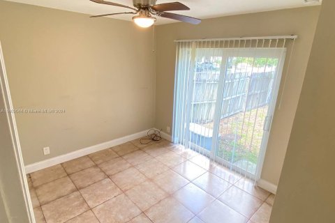 Immobilier commercial à vendre à Pompano Beach, Floride: 164.53 m2 № 1222879 - photo 22