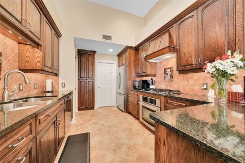 Condominio en venta en Tampa, Florida, 3 dormitorios, 262.63 m2 № 337119 - foto 28
