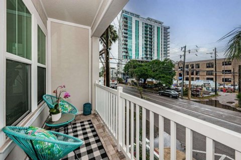 Adosado en venta en Saint Petersburg, Florida, 3 dormitorios, 170.85 m2 № 1370243 - foto 23