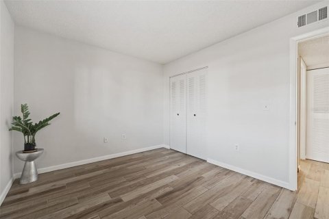 Copropriété à vendre à Orlando, Floride: 2 chambres, 98.94 m2 № 1383415 - photo 17