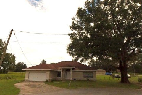 Casa en venta en Ocala, Florida, 3 dormitorios, 178.93 m2 № 723763 - foto 1