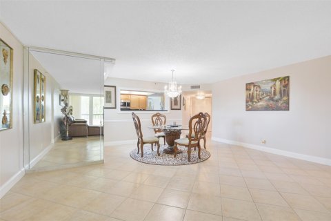 Condo in Boca Raton, Florida, 3 bedrooms  № 1185565 - photo 21