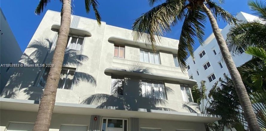 Condominio en Miami Beach, Florida, 1 dormitorio  № 1386015