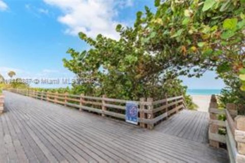 Condominio en venta en Miami Beach, Florida, 1 dormitorio, 31.59 m2 № 1386015 - foto 20