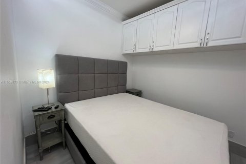 Condominio en venta en Miami Beach, Florida, 1 dormitorio, 31.59 m2 № 1386015 - foto 16