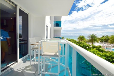 Condominio en alquiler en Miami Beach, Florida, 2 dormitorios, 114.27 m2 № 4089 - foto 15