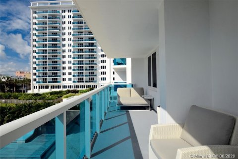 Copropriété à louer à Miami Beach, Floride: 2 chambres, 114.27 m2 № 4089 - photo 16