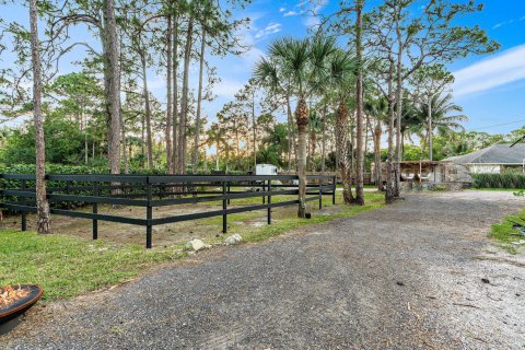 Villa ou maison à vendre à West Palm Beach, Floride: 4 chambres, 187.29 m2 № 1002889 - photo 10