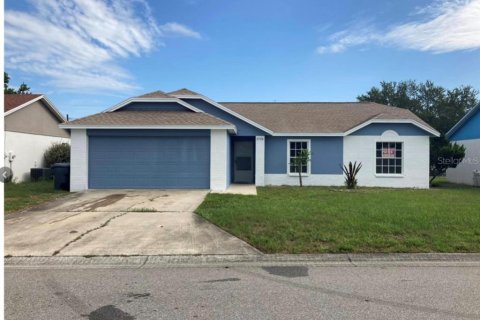 Casa en venta en Winter Haven, Florida, 3 dormitorios, 129.41 m2 № 1393180 - foto 1