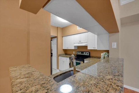 Copropriété à vendre à Boynton Beach, Floride: 2 chambres, 95.69 m2 № 716784 - photo 17