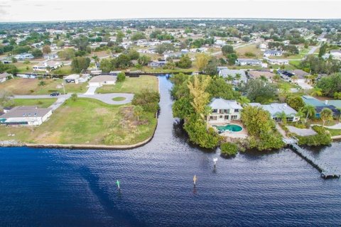 Terreno en venta en Punta Gorda, Florida № 1245774 - foto 4