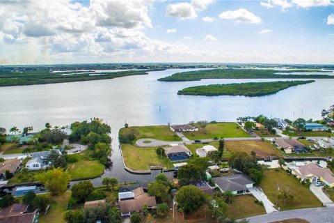 Terreno en venta en Punta Gorda, Florida № 1245774 - foto 9