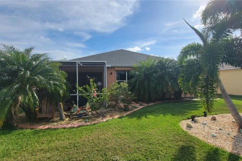 Casa en venta en North Port, Florida, 2 dormitorios, 153.01 m2 № 1106375 - foto 3