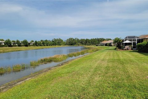 House in North Port, Florida 2 bedrooms, 153.01 sq.m. № 1106375 - photo 25