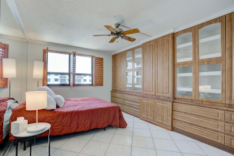 Condo in North Palm Beach, Florida, 2 bedrooms  № 1142194 - photo 18