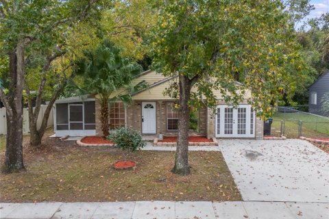 Villa ou maison à vendre à Orlando, Floride: 3 chambres, 131.46 m2 № 1426770 - photo 2