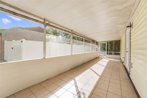 Casa en venta en Orlando, Florida, 3 dormitorios, 131.46 m2 № 1426770 - foto 12