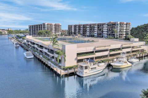 Condo in Boca Raton, Florida, 2 bedrooms  № 1103193 - photo 12