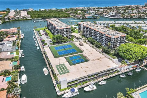 Copropriété à vendre à Boca Raton, Floride: 2 chambres, 128.67 m2 № 1103193 - photo 4