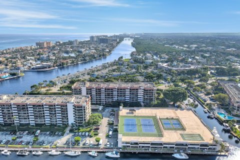 Copropriété à vendre à Boca Raton, Floride: 2 chambres, 128.67 m2 № 1103193 - photo 9