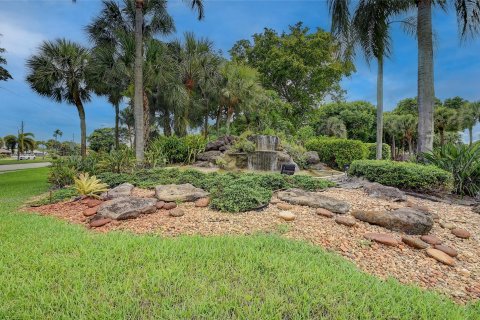 Copropriété à vendre à Boca Raton, Floride: 2 chambres, 176.51 m2 № 934451 - photo 1