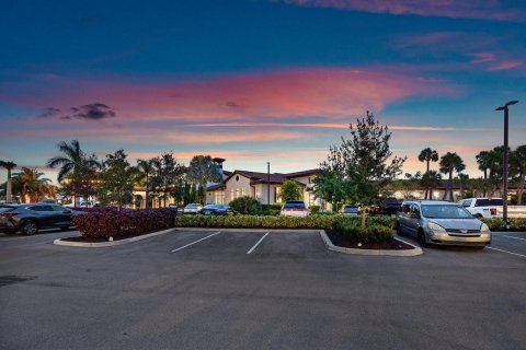 Villa ou maison à vendre à Parkland, Floride: 5 chambres, 382.01 m2 № 869427 - photo 17