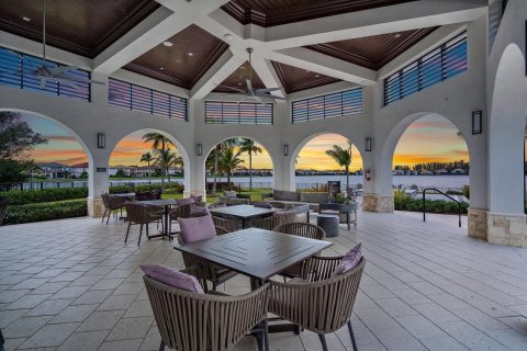 Villa ou maison à vendre à Parkland, Floride: 5 chambres, 382.01 m2 № 869427 - photo 9