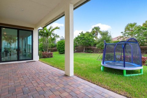 House in Parkland, Florida 5 bedrooms, 382.01 sq.m. № 869427 - photo 26