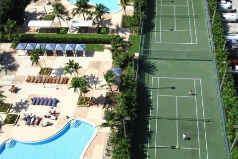 Copropriété à vendre à Sunny Isles Beach, Floride: 3 chambres, 141.77 m2 № 909677 - photo 22