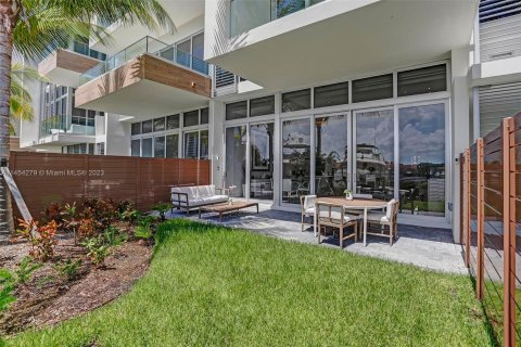 Copropriété à vendre à Aventura, Floride: 4 chambres, 310.67 m2 № 756722 - photo 6