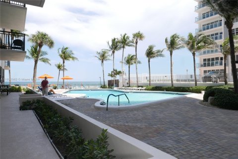 Copropriété à vendre à Fort Lauderdale, Floride: 59.83 m2 № 1222986 - photo 20