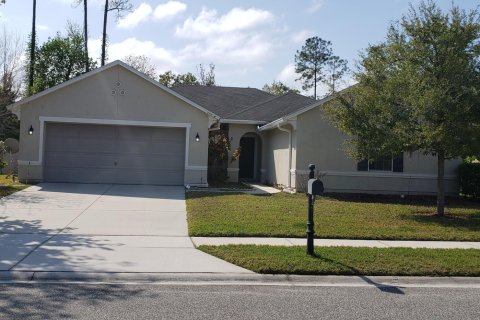 House in Jacksonville, Florida 4 bedrooms, 209.59 sq.m. № 853521 - photo 1