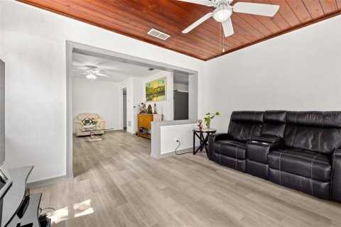 Casa en venta en Saint Petersburg, Florida, 2 dormitorios, 105.26 m2 № 1387492 - foto 5