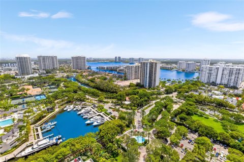 Condominio en venta en Aventura, Florida, 4 dormitorios, 507.34 m2 № 1332999 - foto 16