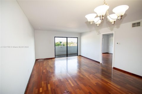 Copropriété à vendre à Miami Beach, Floride: 1 chambre, 82.4 m2 № 1331567 - photo 9