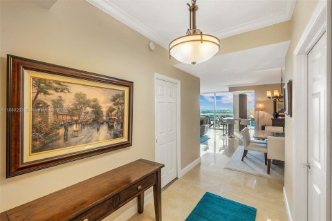 Condo in Fort Lauderdale, Florida, 3 bedrooms  № 1409287 - photo 25