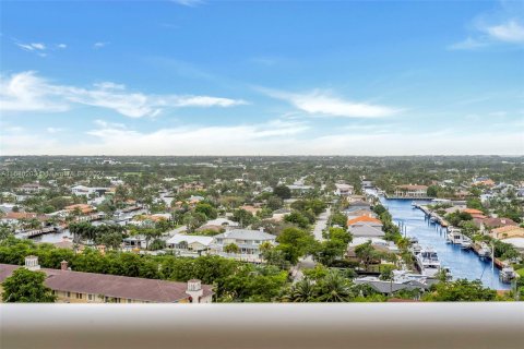 Condo in Fort Lauderdale, Florida, 3 bedrooms  № 1409287 - photo 3