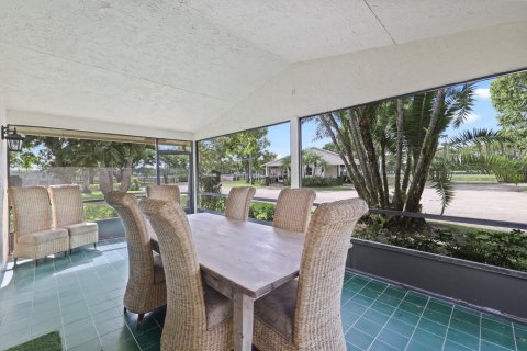 House in Wellington, Florida 6 bedrooms, 228.54 sq.m. № 876636 - photo 22