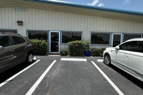 Commercial property in Punta Gorda, Florida 1308.06 sq.m. № 1286376 - photo 1