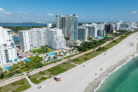 Copropriété à vendre à Miami Beach, Floride: 2 chambres, 115.29 m2 № 1396316 - photo 29