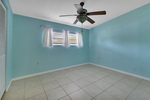 House in Port Charlotte, Florida 2 bedrooms, 92.72 sq.m. № 1366122 - photo 18