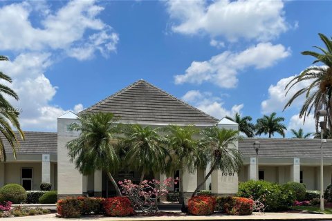 Condo in Coconut Creek, Florida, 2 bedrooms  № 1151112 - photo 24